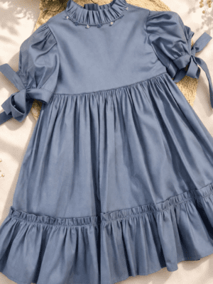 Vestido Azul em Tricoline com Bordado Manual